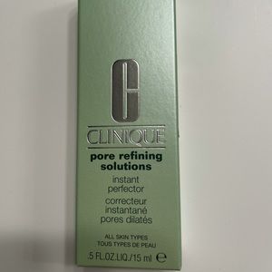 Clinique pore solutions light color NWT